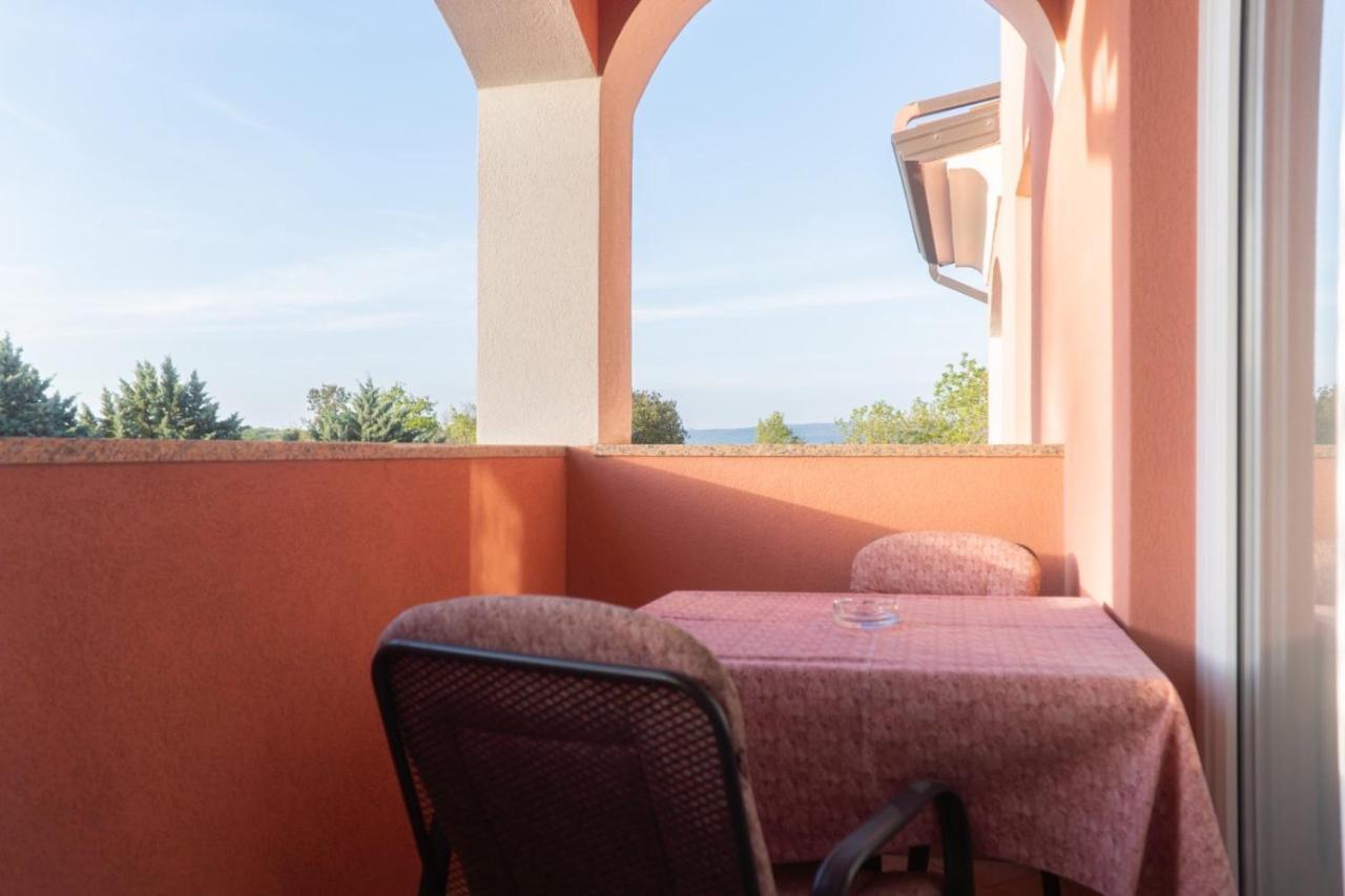 Villa Chiara Крница Экстерьер фото