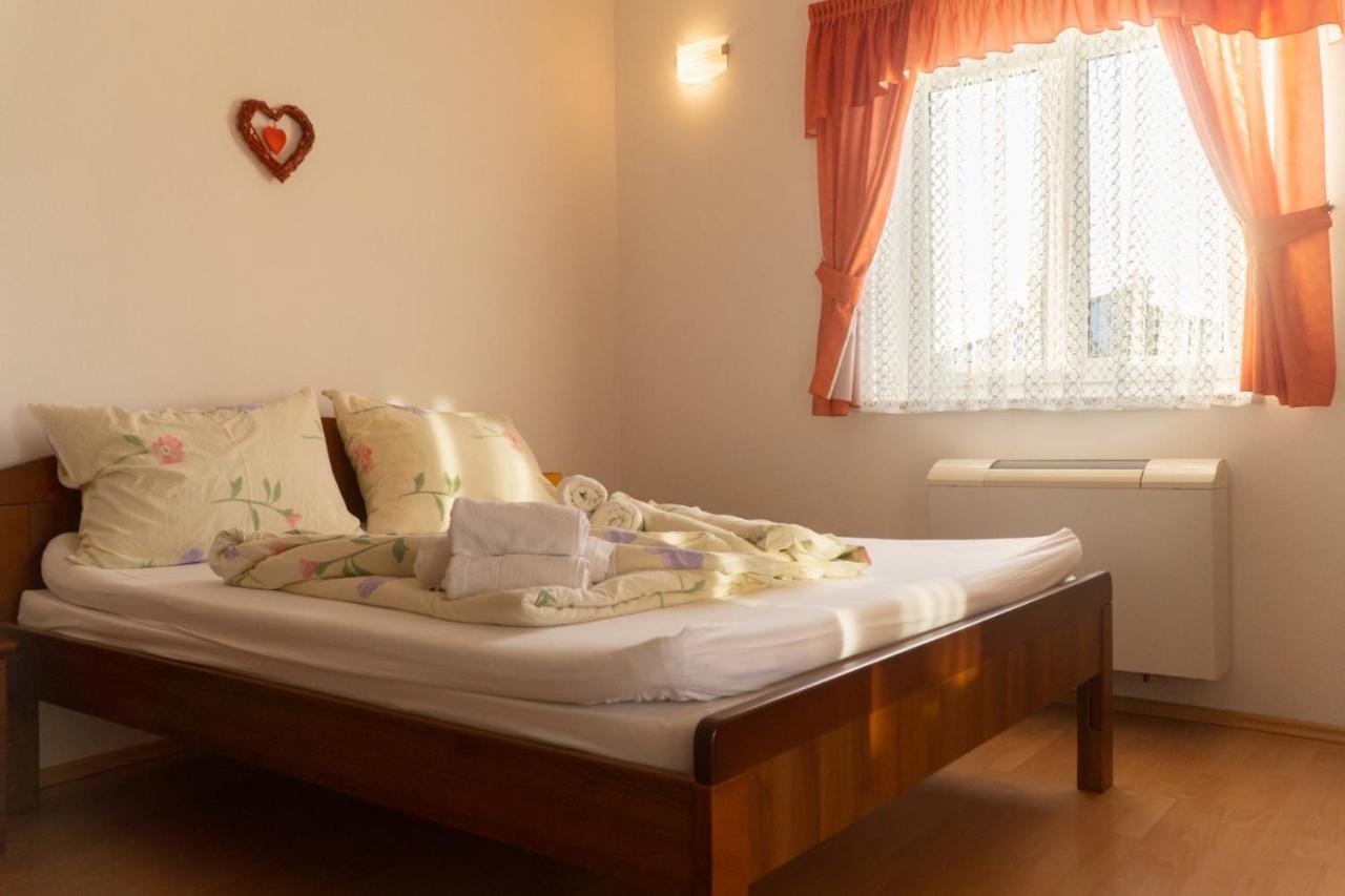 Villa Chiara Крница Экстерьер фото